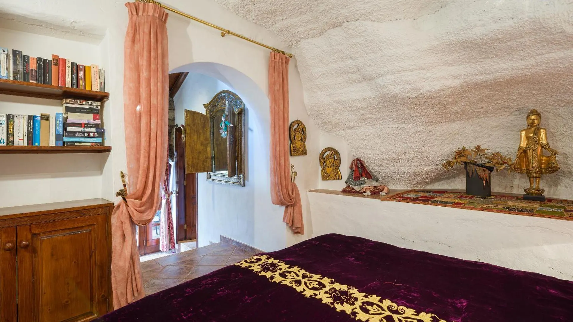 Castillo Lanzarote Villa Bentley - Luxury Villa -Sleep In A Volcanic Cave Tías Daire