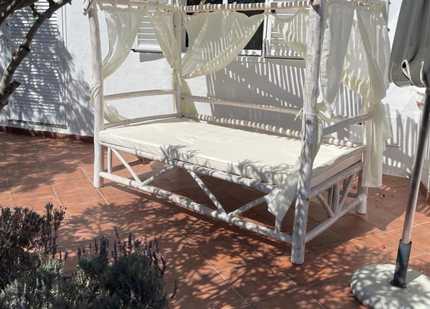 Castillo Lanzarote Villa Bentley - Luxury Villa -Sleep In A Volcanic Cave Tías