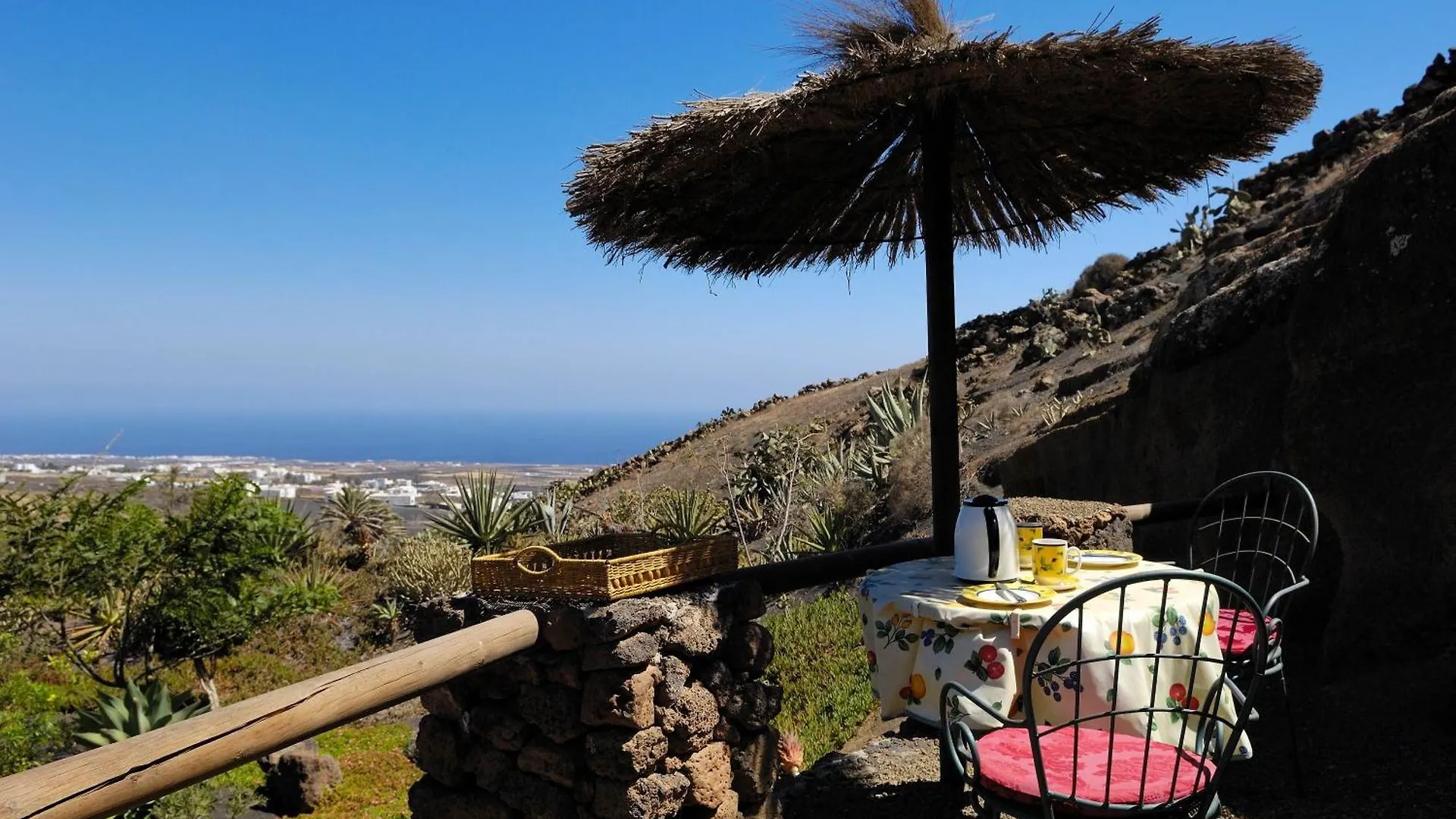 Apartament Castillo Lanzarote Villa Bentley - Luxury Villa -Sleep In A Volcanic Cave Tías