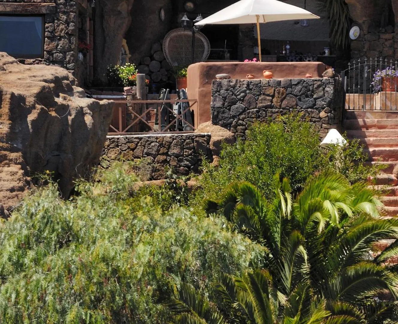 Castillo Lanzarote Villa Bentley - Luxury Villa -Sleep In A Volcanic Cave Tías 0*,
